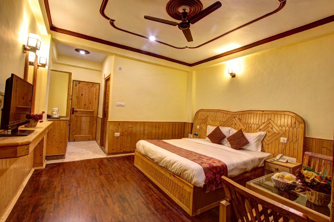 Holiday Bnb Manali Exteriör bild