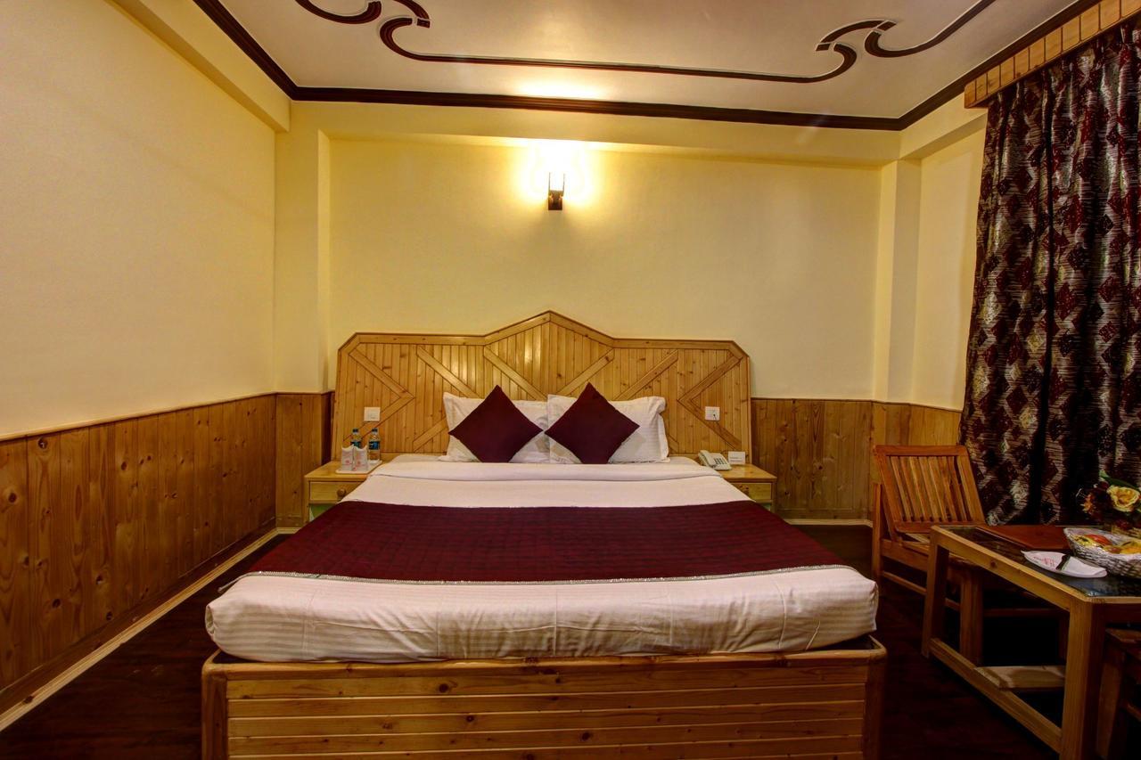 Holiday Bnb Manali Exteriör bild