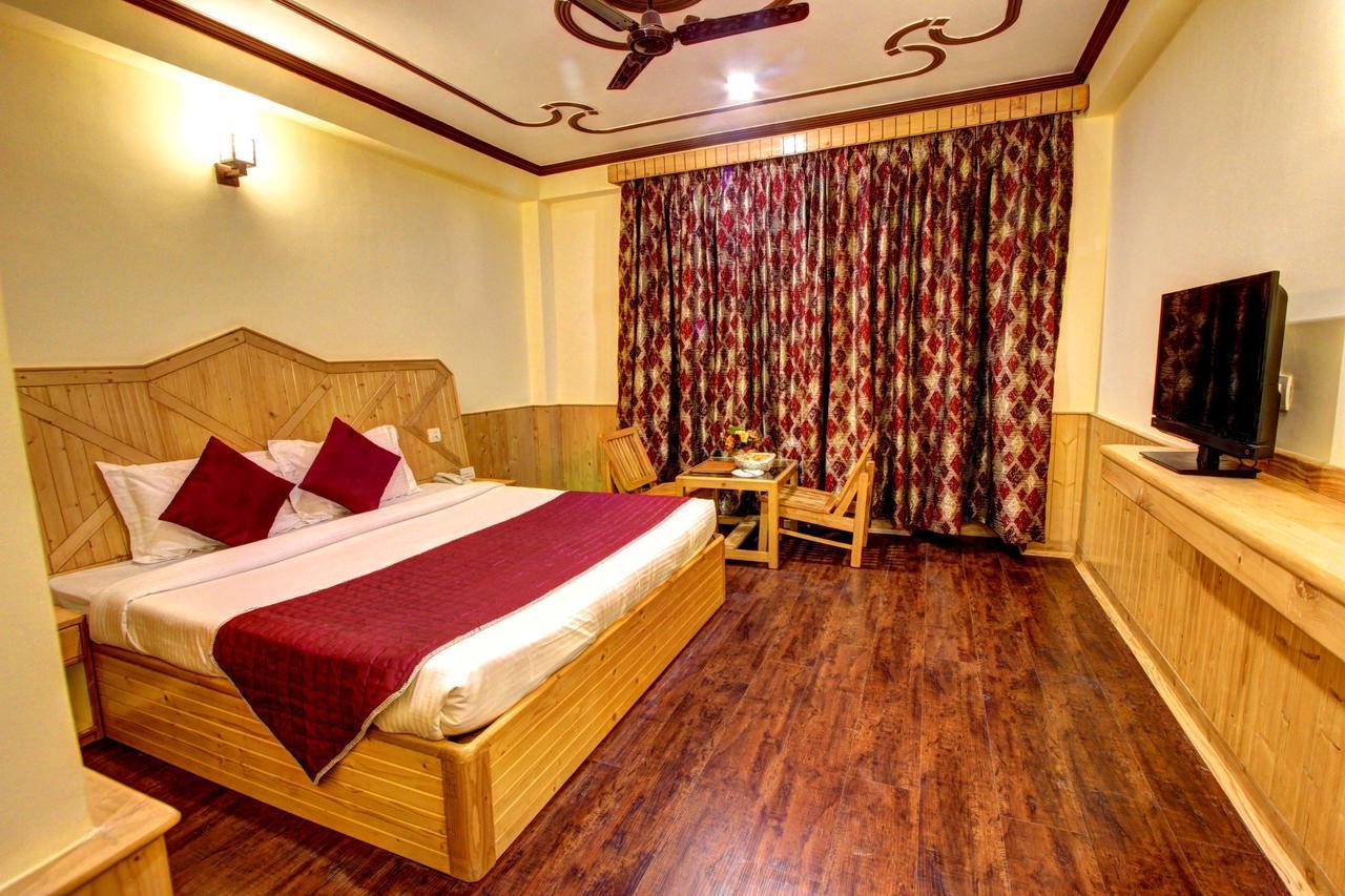 Holiday Bnb Manali Exteriör bild